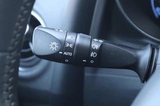 Toyota Auris – thumbnail 16