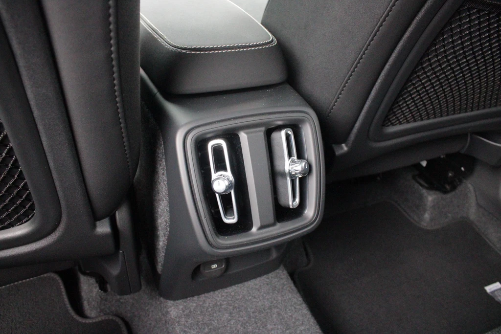 Volvo XC40 – foto 39