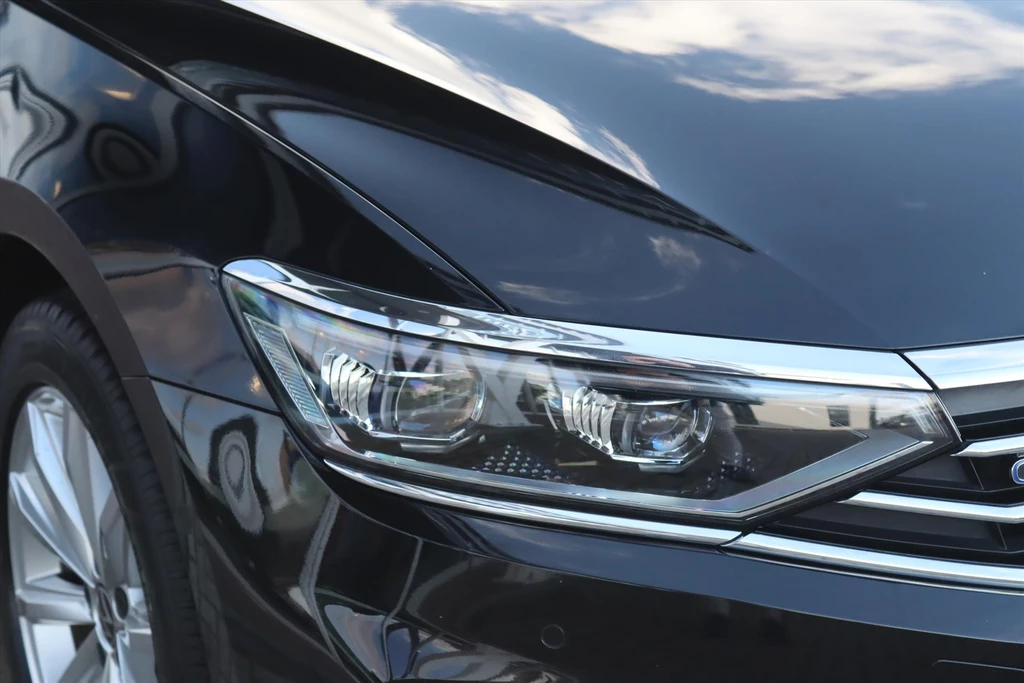 Volkswagen Passat – foto 20