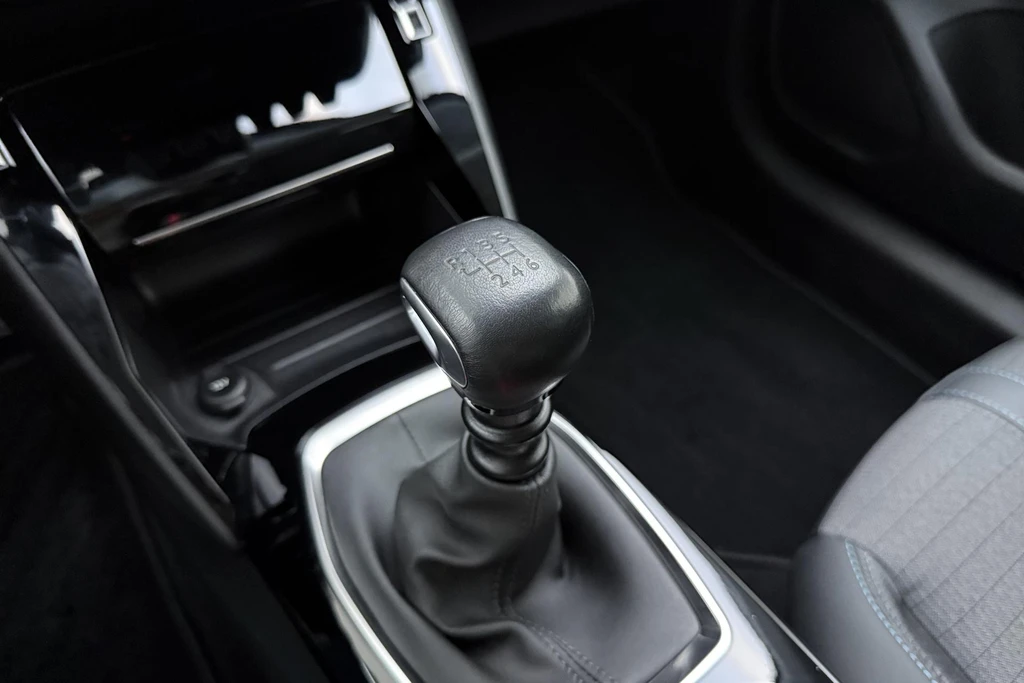 Peugeot 208 – foto 21