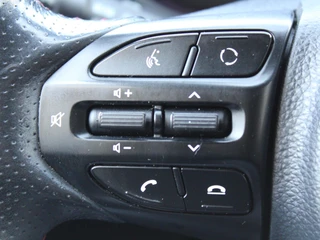 Kia Picanto – thumbnail 23