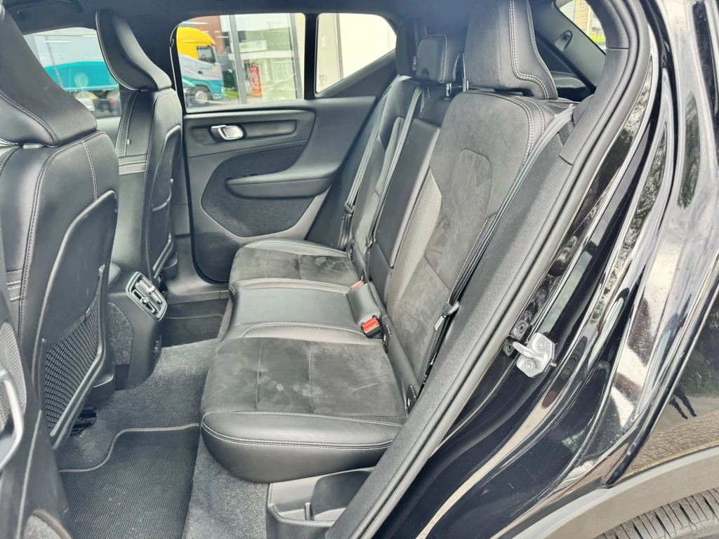 Volvo XC40 – foto 12
