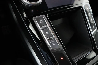 Jaguar I-PACE – thumbnail 24