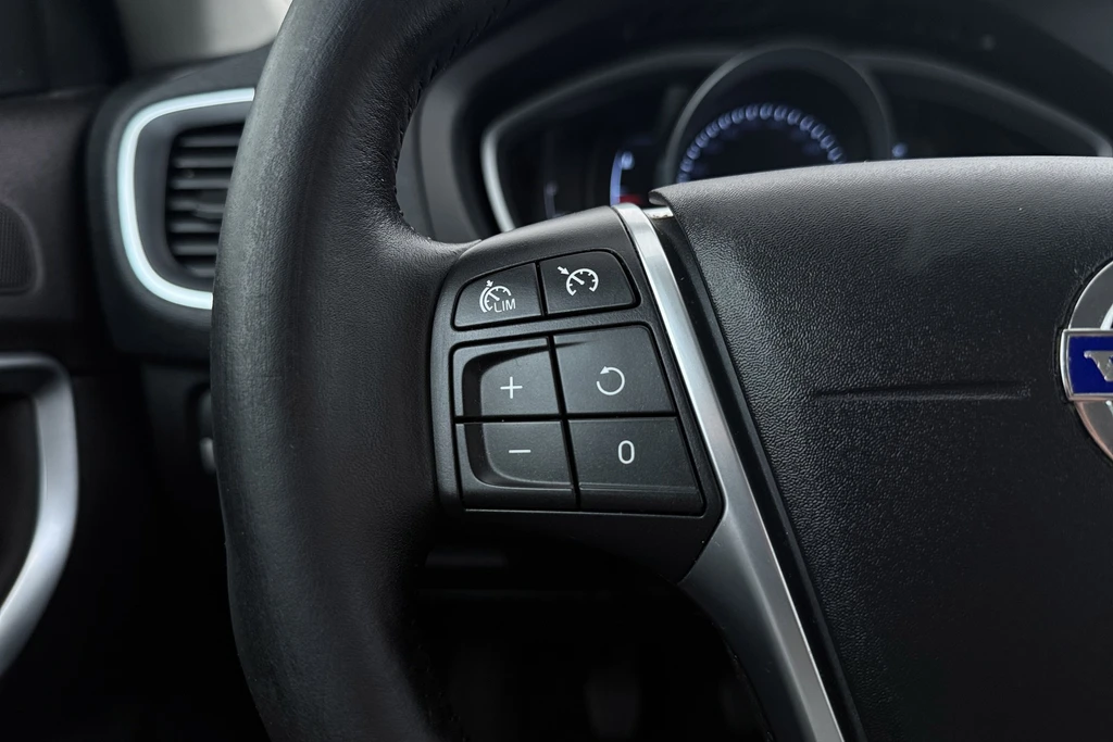 Volvo V40 – foto 32