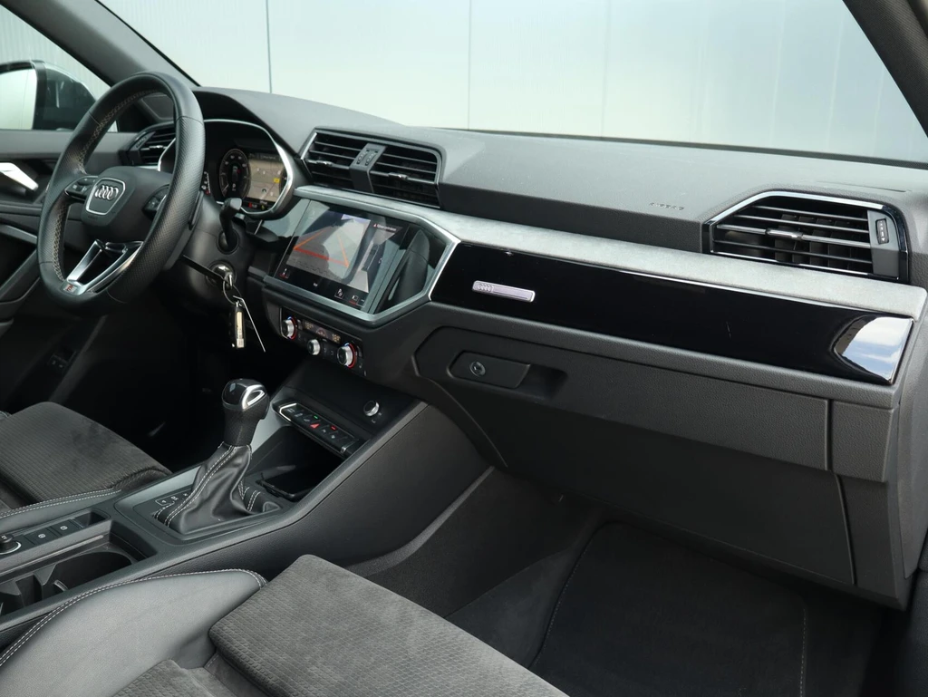 Audi Q3 – foto 40