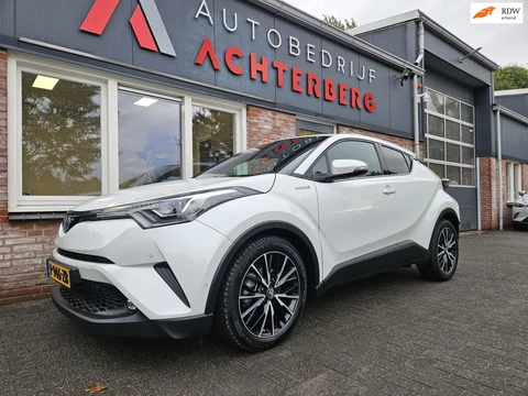 Toyota C-HR 1.8 Hybrid Executive Camera! Navigatie! Airco/Clima! Mooie/Nette Auto!