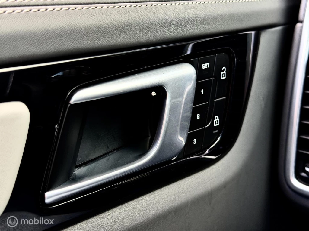 Porsche Cayenne – foto 15