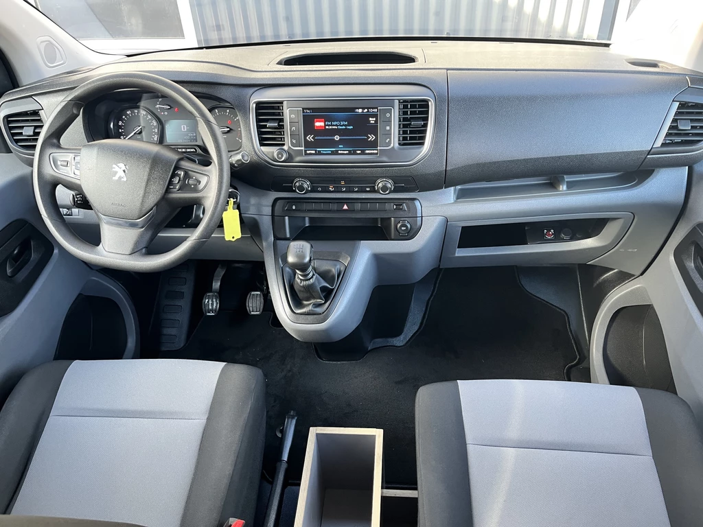 Peugeot Traveller – foto 11