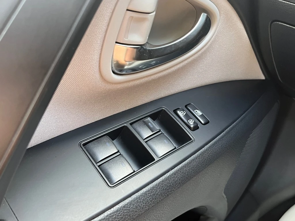 Toyota Avensis – foto 20