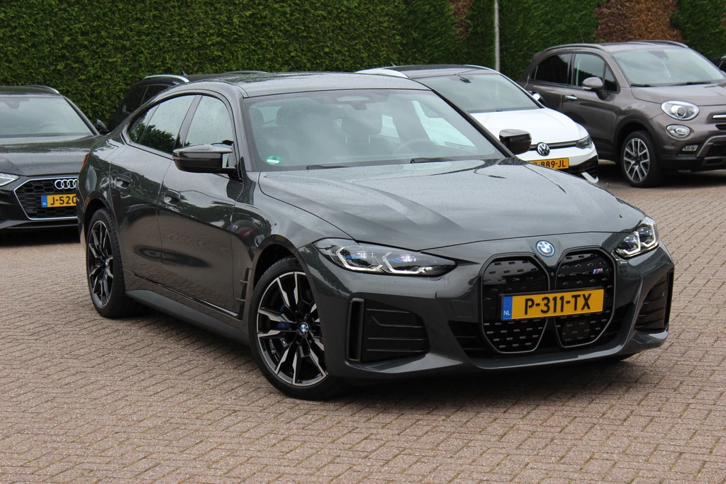 BMW i4 – foto 8