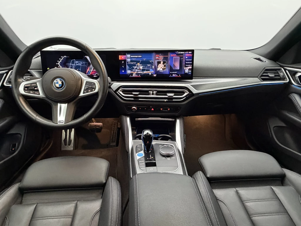 BMW i4 – foto 12