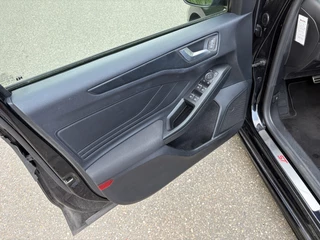 Ford Focus – thumbnail 13