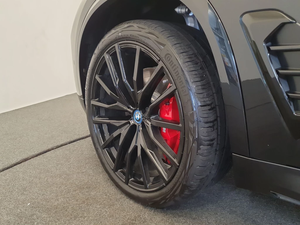 BMW X5 – foto 11