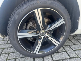 Volvo V40 – thumbnail 9