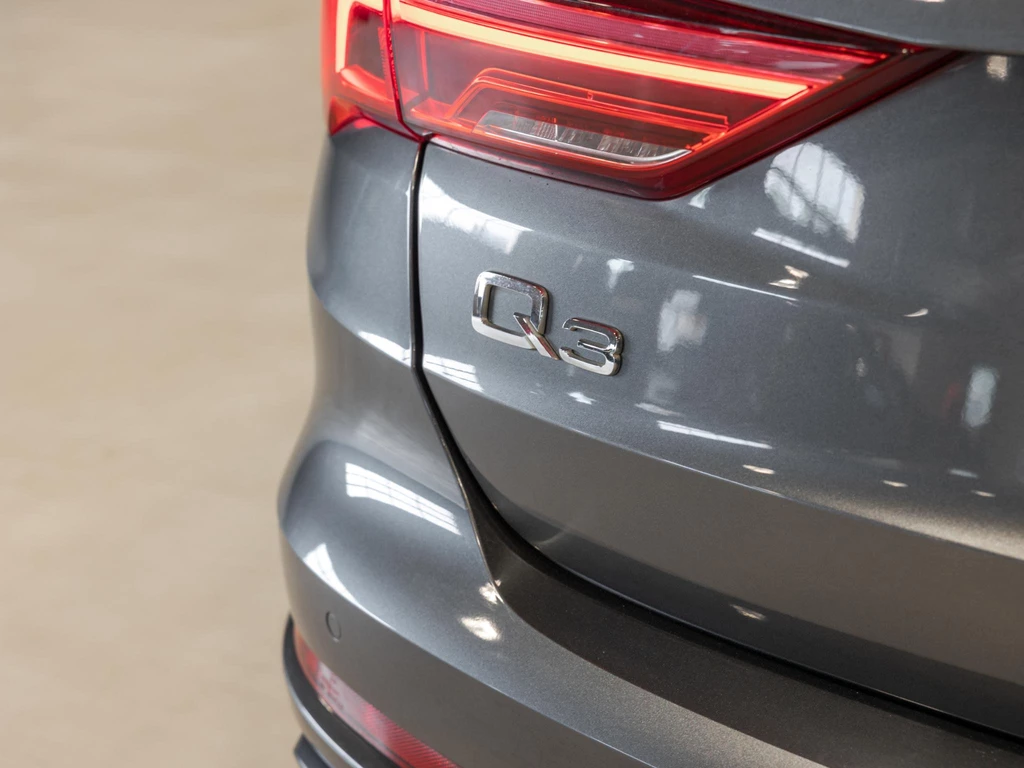 Audi Q3 – foto 12