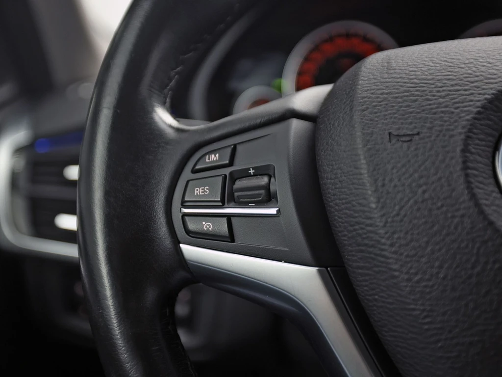 BMW X5 – foto 22