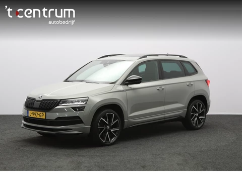 Škoda Karoq 1.5 TSI 150 PK ACT Sportline Automaat, Panoramadak, Canton Sound, Adap. Cruise Control, Stoelverwarming