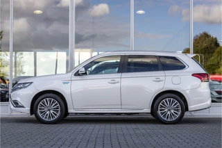 Mitsubishi Outlander – thumbnail 4