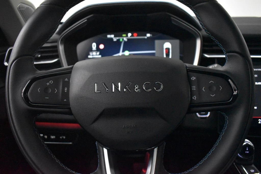 Lynk & Co 01 – foto 16