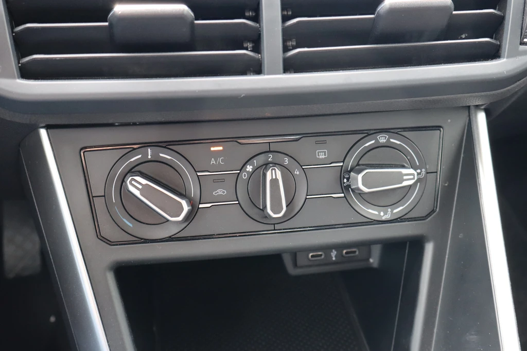 Volkswagen Polo – foto 17