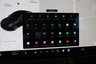 Tesla Model 3 – thumbnail 28
