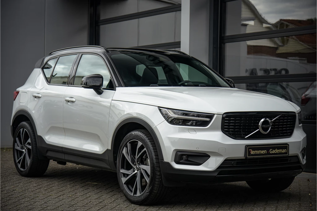 Volvo XC40 – foto 8