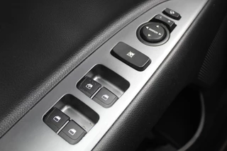 Kia Rio – thumbnail 25