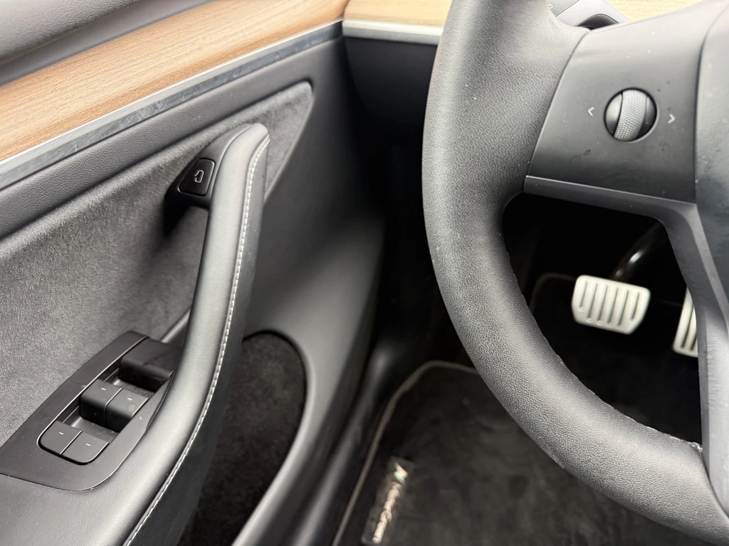 Tesla Model Y – foto 19