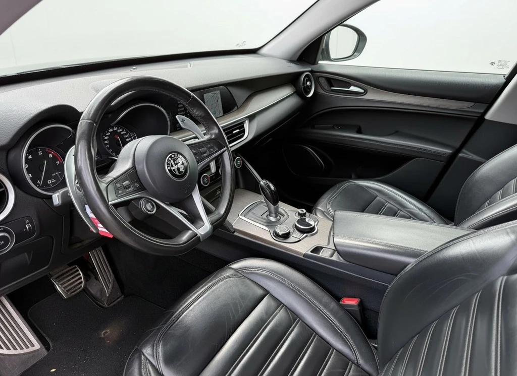 Alfa Romeo Stelvio – foto 10