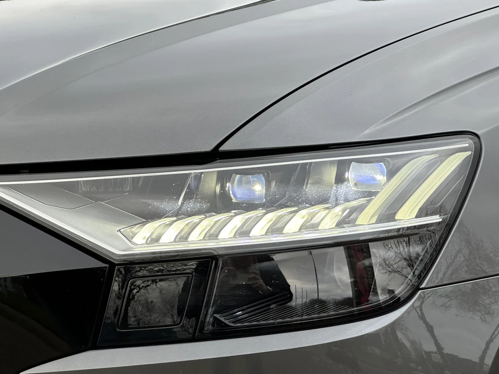Audi Q8 – foto 15