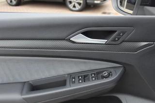 Volkswagen Golf – thumbnail 36