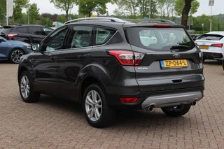 Ford Kuga – thumbnail 3