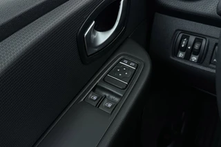 Renault Clio – thumbnail 37