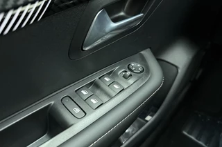 Peugeot e-208 – thumbnail 18