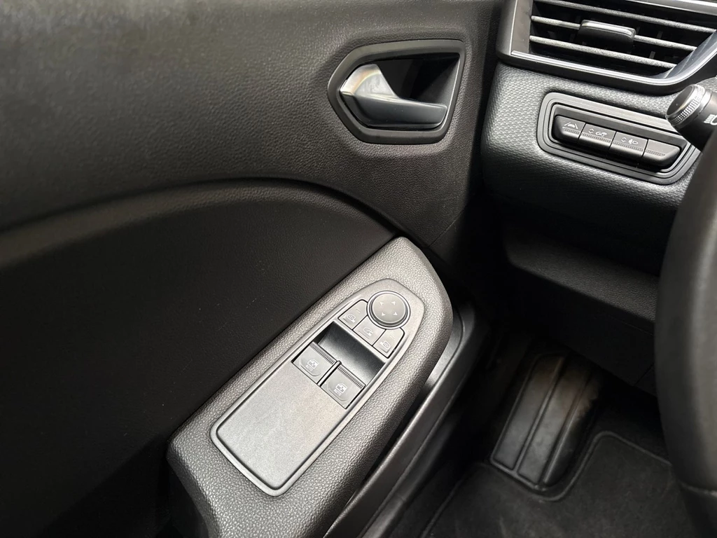 Renault Clio – foto 17