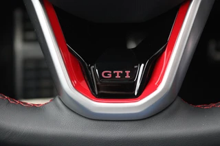 Volkswagen Golf – thumbnail 33