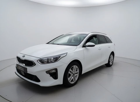 Kia Ceed 1.0 T-GDI MHEV DYN+L. TREKHAAK, ACC, STOEL+STUURVW.