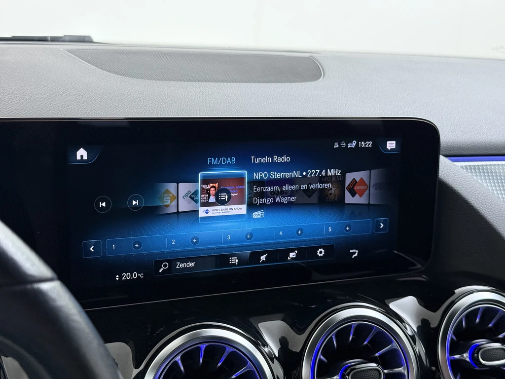 Mercedes-Benz EQA – foto 18