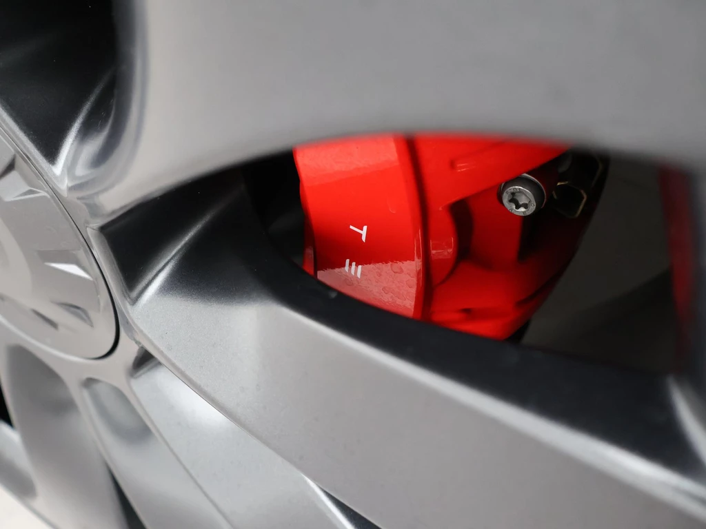 Tesla Model Y – foto 15