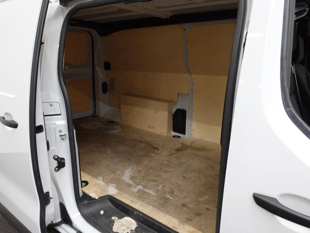Opel Vivaro-e – foto 48