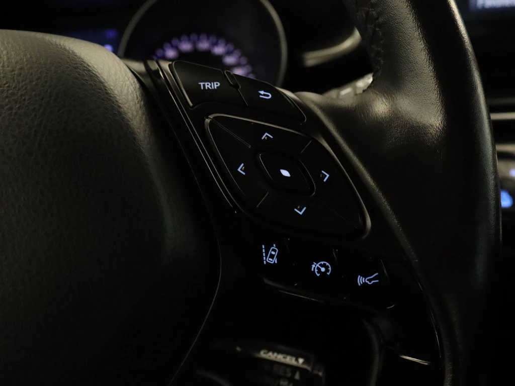 Toyota C-HR – foto 21
