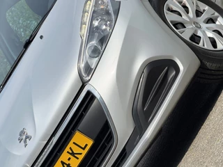 Peugeot 208 – thumbnail 32