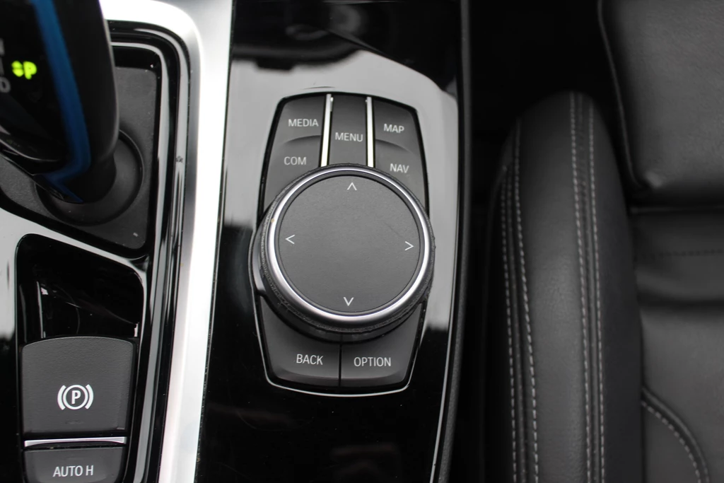 BMW iX3 – foto 28