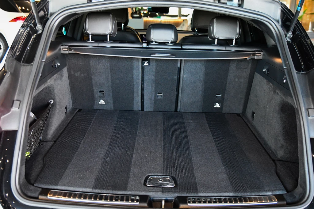 Mercedes-Benz EQC – foto 27