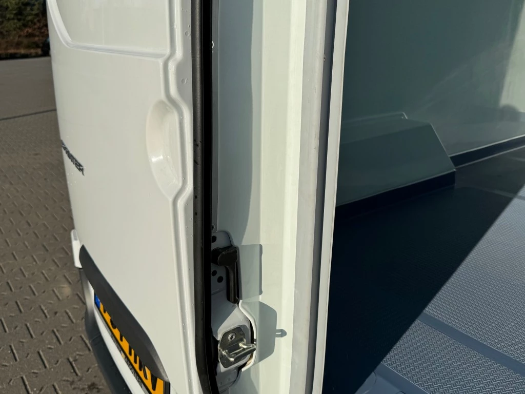 Mercedes-Benz Sprinter – foto 12