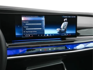 BMW i7 – thumbnail 19