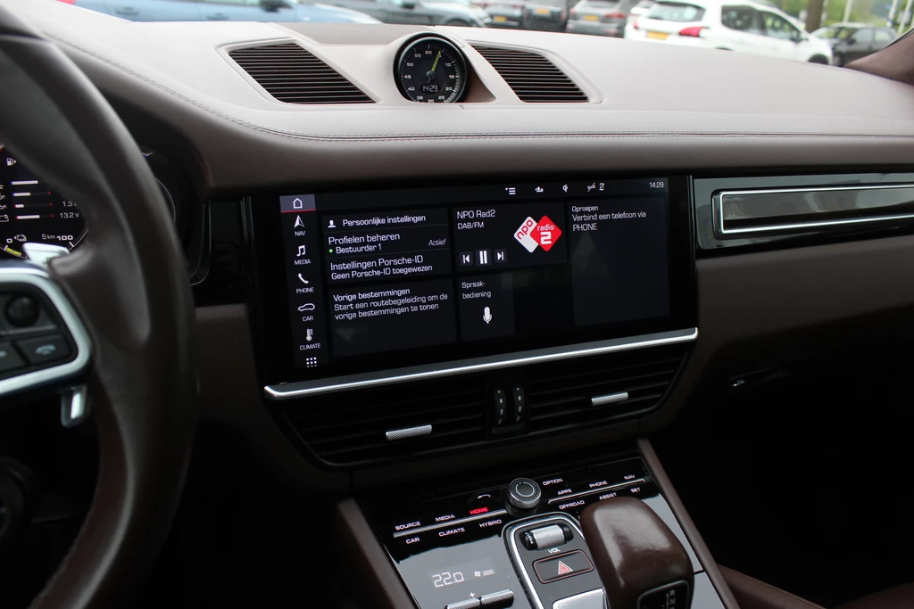 Porsche Cayenne – foto 21