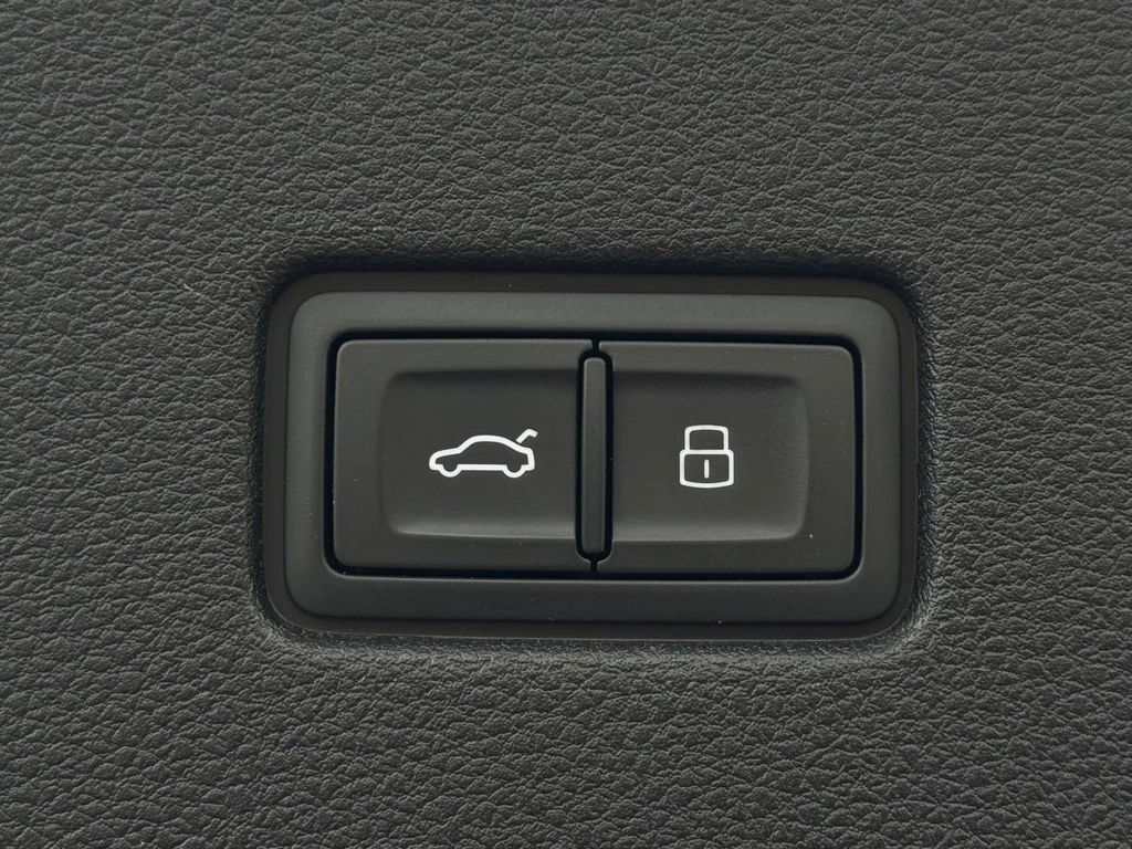 Audi Q8 – foto 39