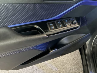 Toyota C-HR – thumbnail 13