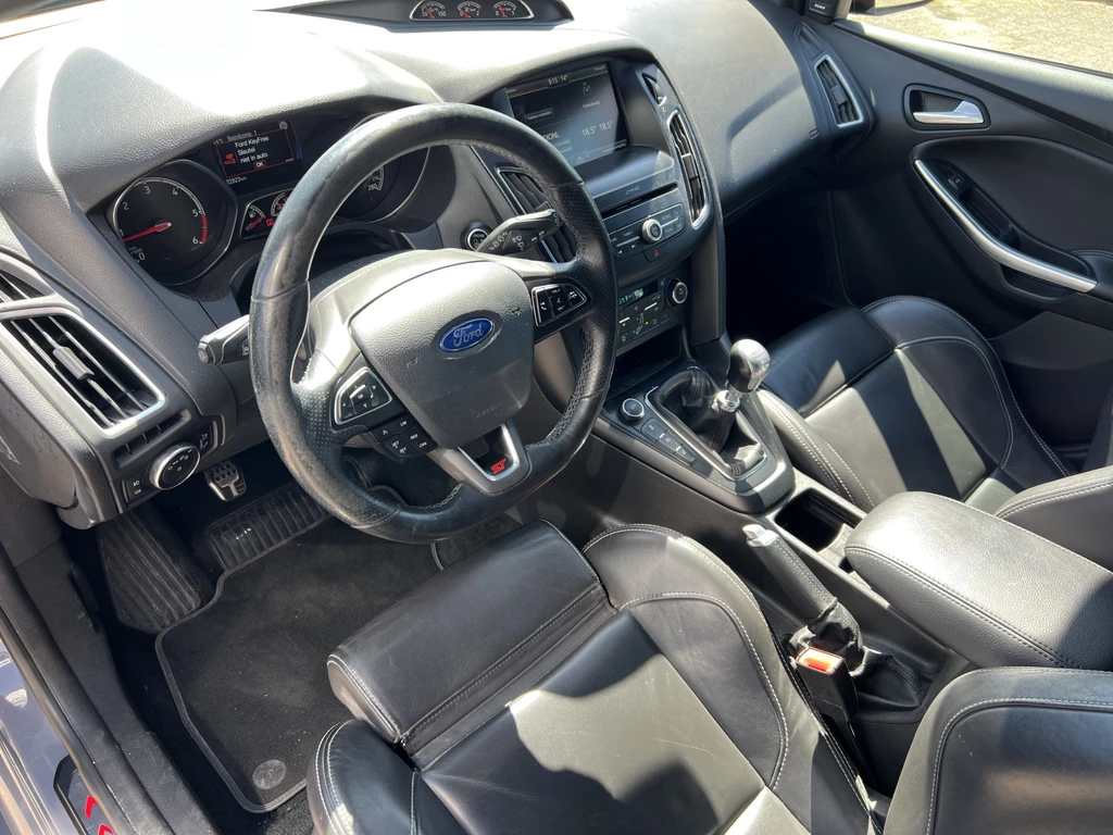 Ford Focus – foto 21
